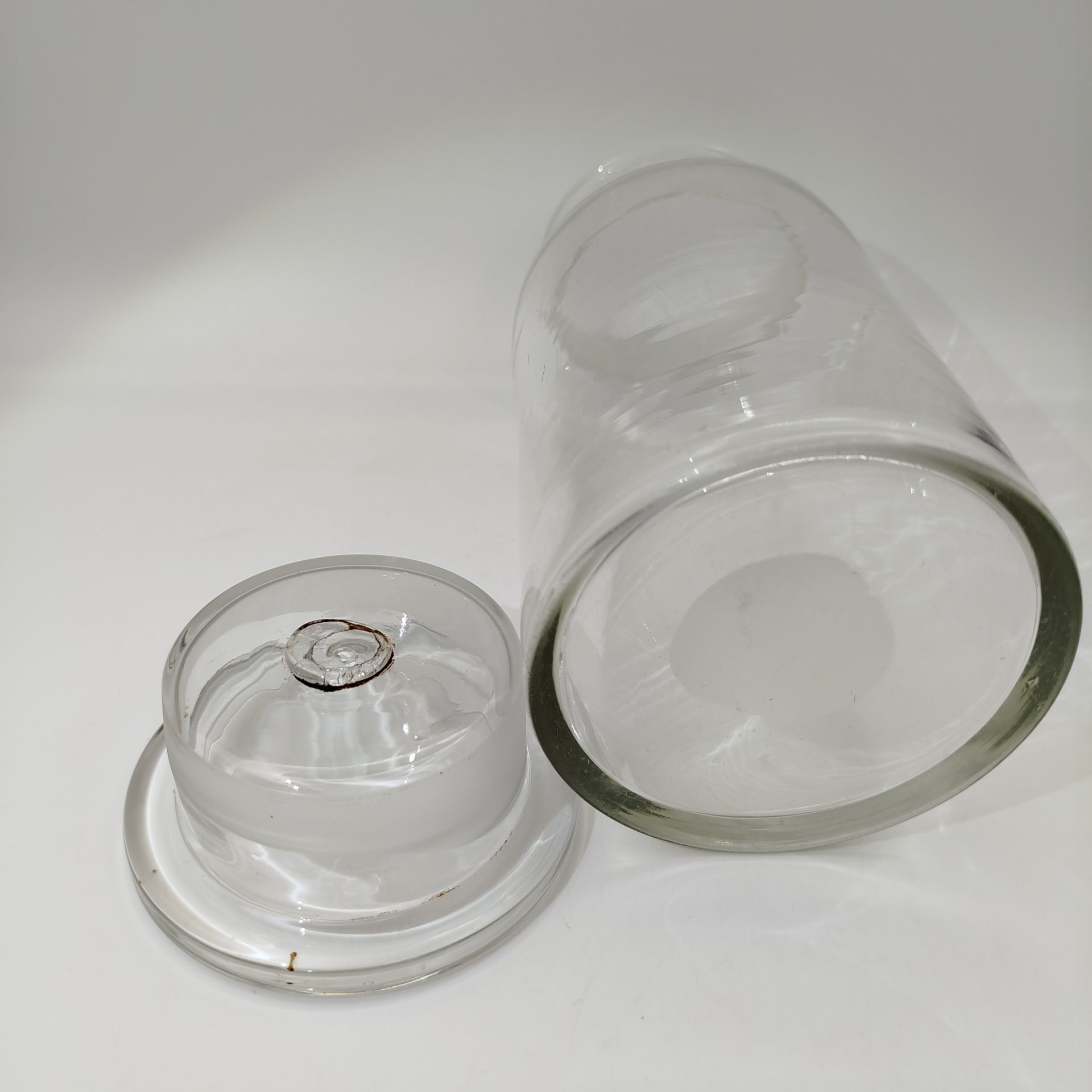 Банка с крышкой большого объема (для сыпучих продуктов)