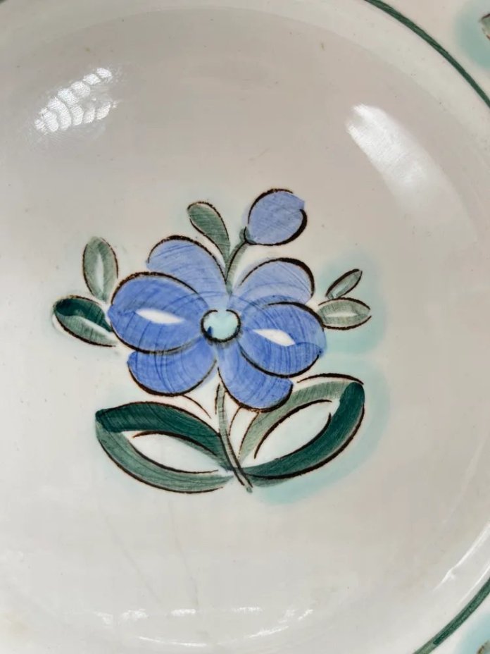 Набор из 3-х тарелок с цветочным декором, фаянс, Конаковский фаянсовый завод им. М.И. Калинина (ЗиК Конаково), СССР, 1962-1974 гг.