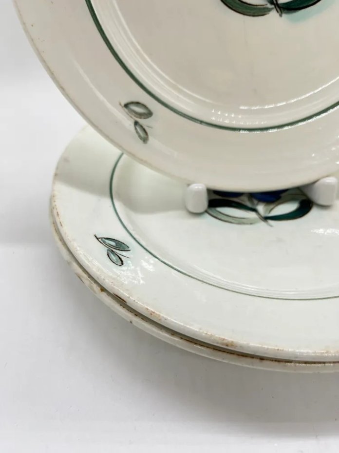 Набор из 3-х тарелок с цветочным декором, фаянс, Конаковский фаянсовый завод им. М.И. Калинина (ЗиК Конаково), СССР, 1962-1974 гг.