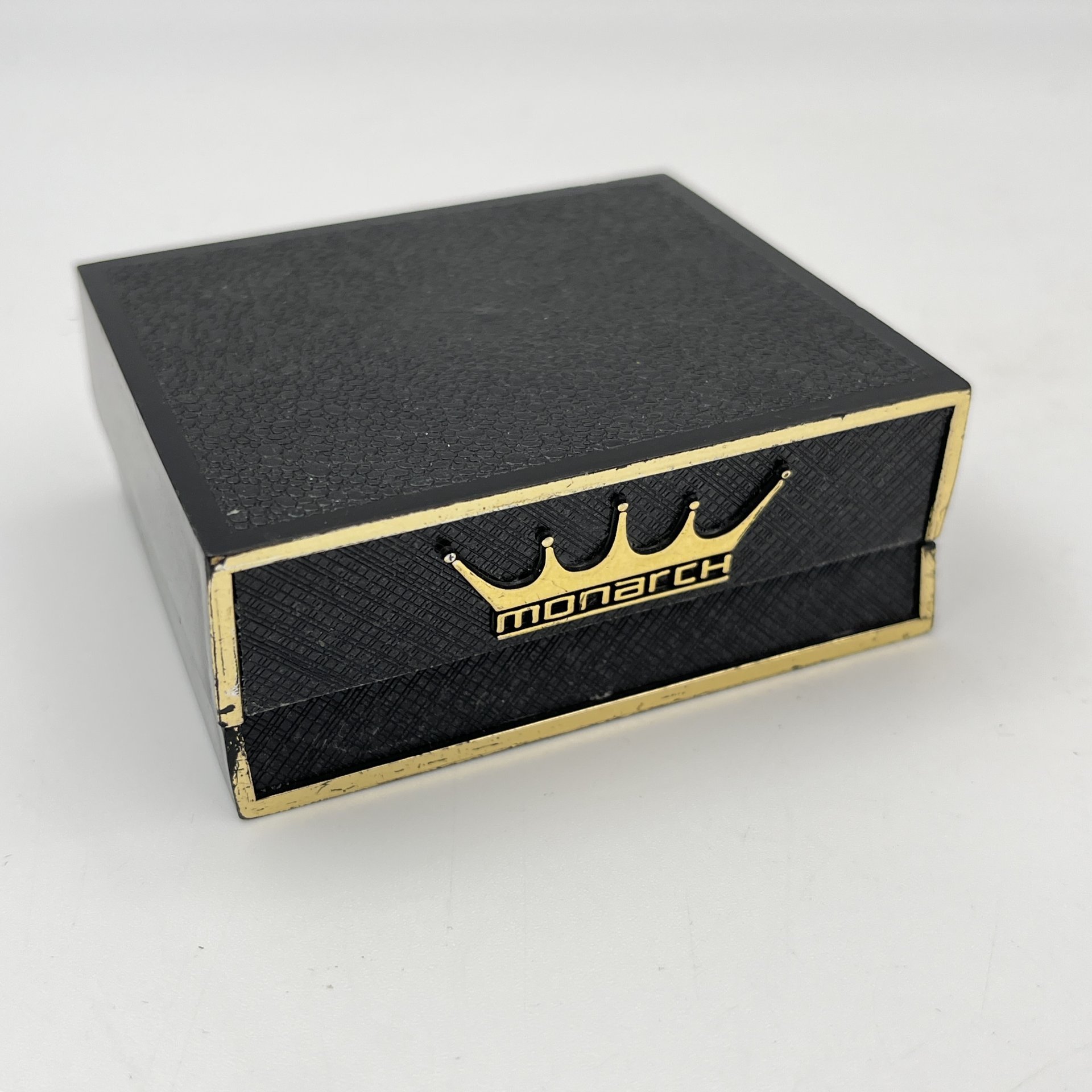 Запонки винтажные круглой формы в оригинальной коробке, металл, золочение, пластик, Monarch (Монарх), Великобритания, 1970-1990 гг.