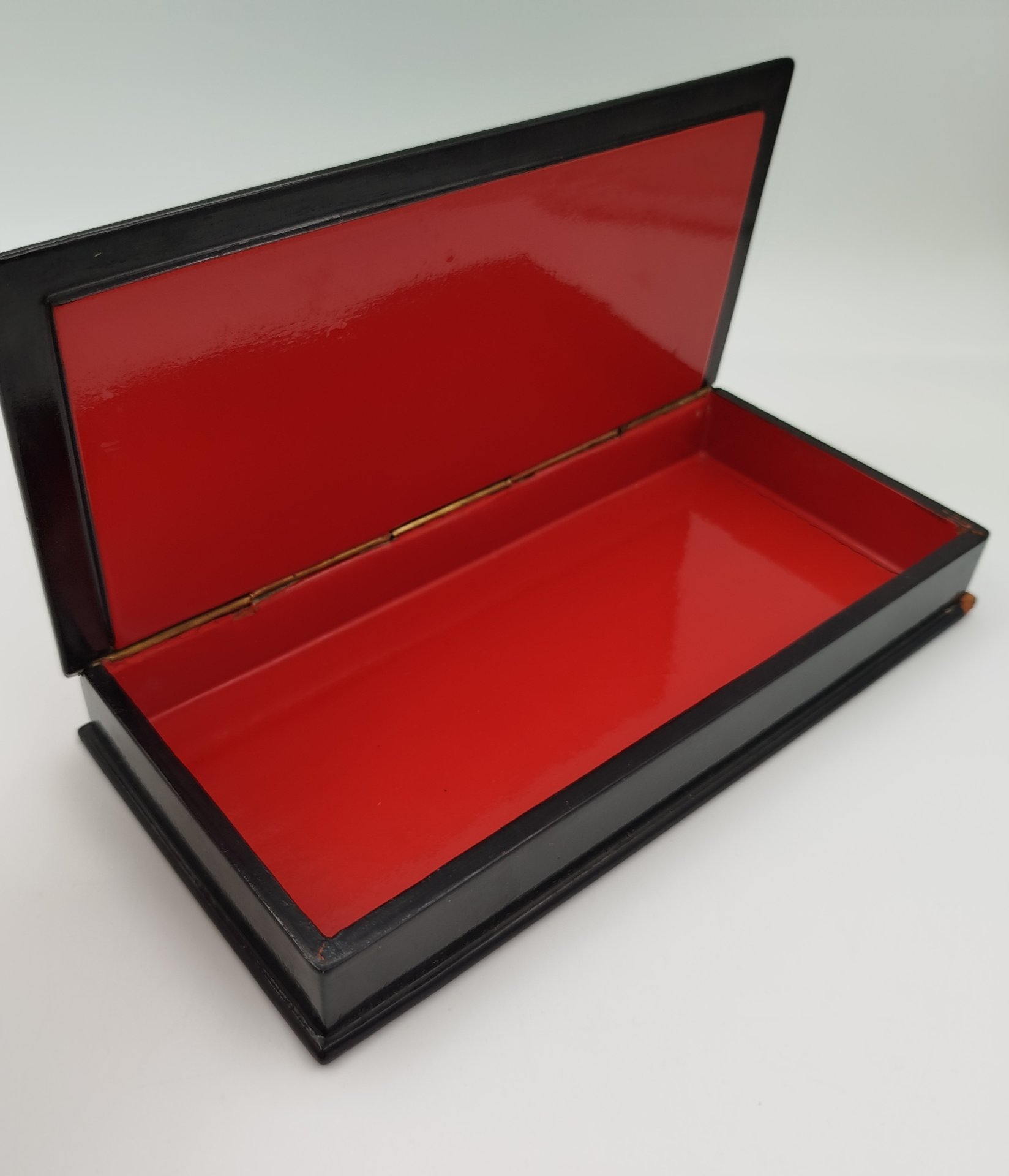 Шкатулка "Генерал Топтыгин", папье-маше, роспись, лак, Мстерская художественная фабрика  «Ювелир», СССР, 1960-1980 гг.