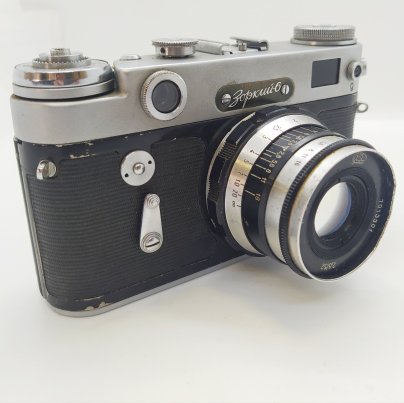 Фотоаппарат плёночный "Зоркий-6" с объективом "Индустар-61" (без кофра), металл, стекло, пластик, Красногорский механический завод (КМЗ)