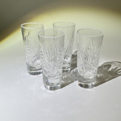 Набор из 4 стопок с резным геометрическим декором, хрусталь, алмазная грань, СССР, 1970-1990 гг.