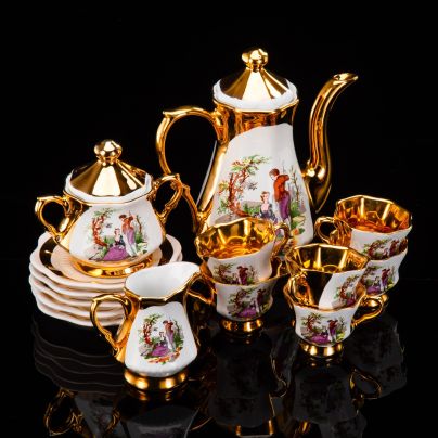 Сервиз кофейный "Мадонна" на 6 персон (15 предметов), Doganay Ceramic, керамика, глазурь, деколь, золочение, Турция, 1990-2010 гг.