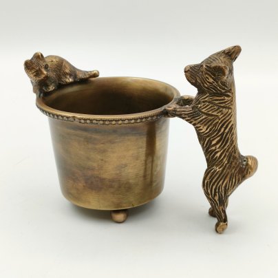 Пепельница "Кот дразнит пса", латунь, бронза, Западная Европа, 1950-1980 гг.