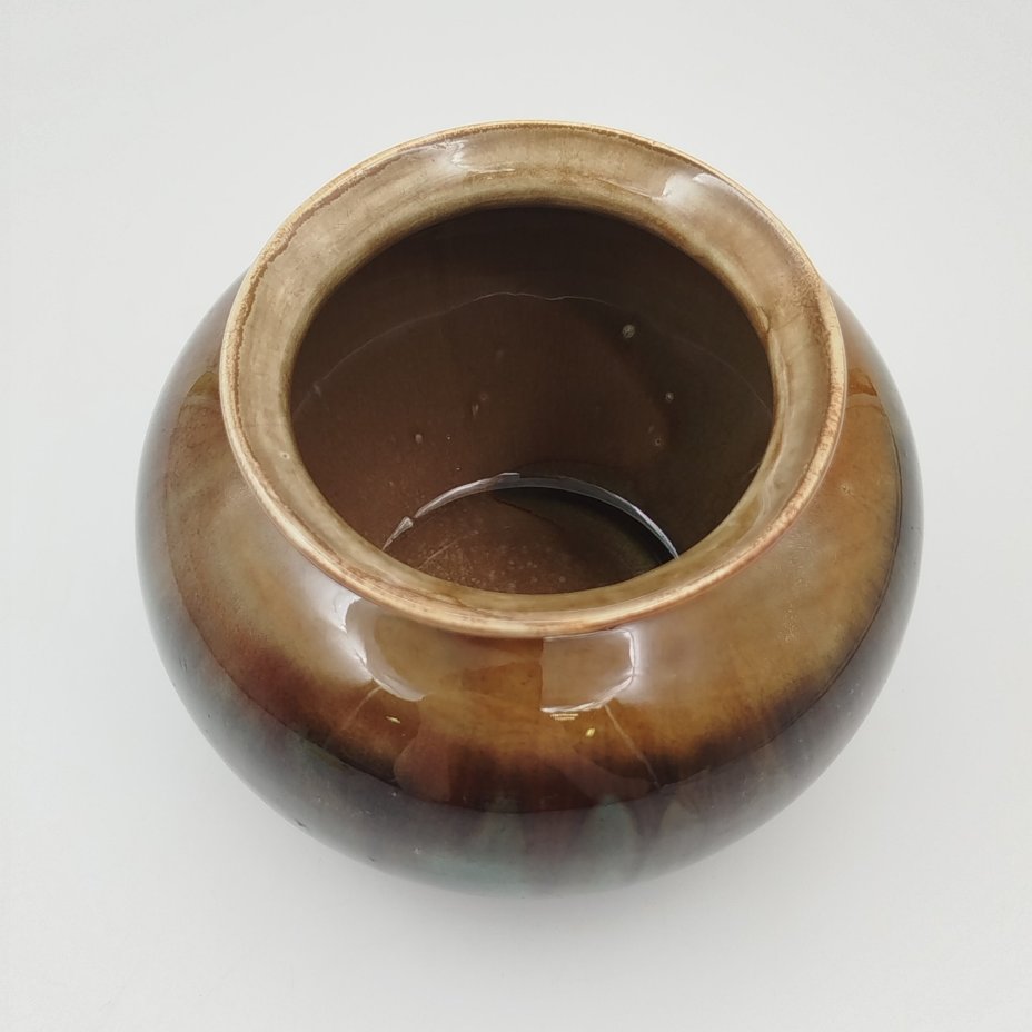 Вазочка в коричнево-синей гамме, керамика, поливы, Васильковский майоликовый завод, СССР, 1950-1960 гг.