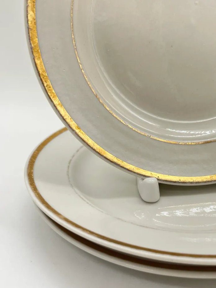 Набор из 3-х тарелок с золотой каймой, фарфор, золочение, Дулевский фарфоровый завод (Дулёво), СССР, 1980 г.
