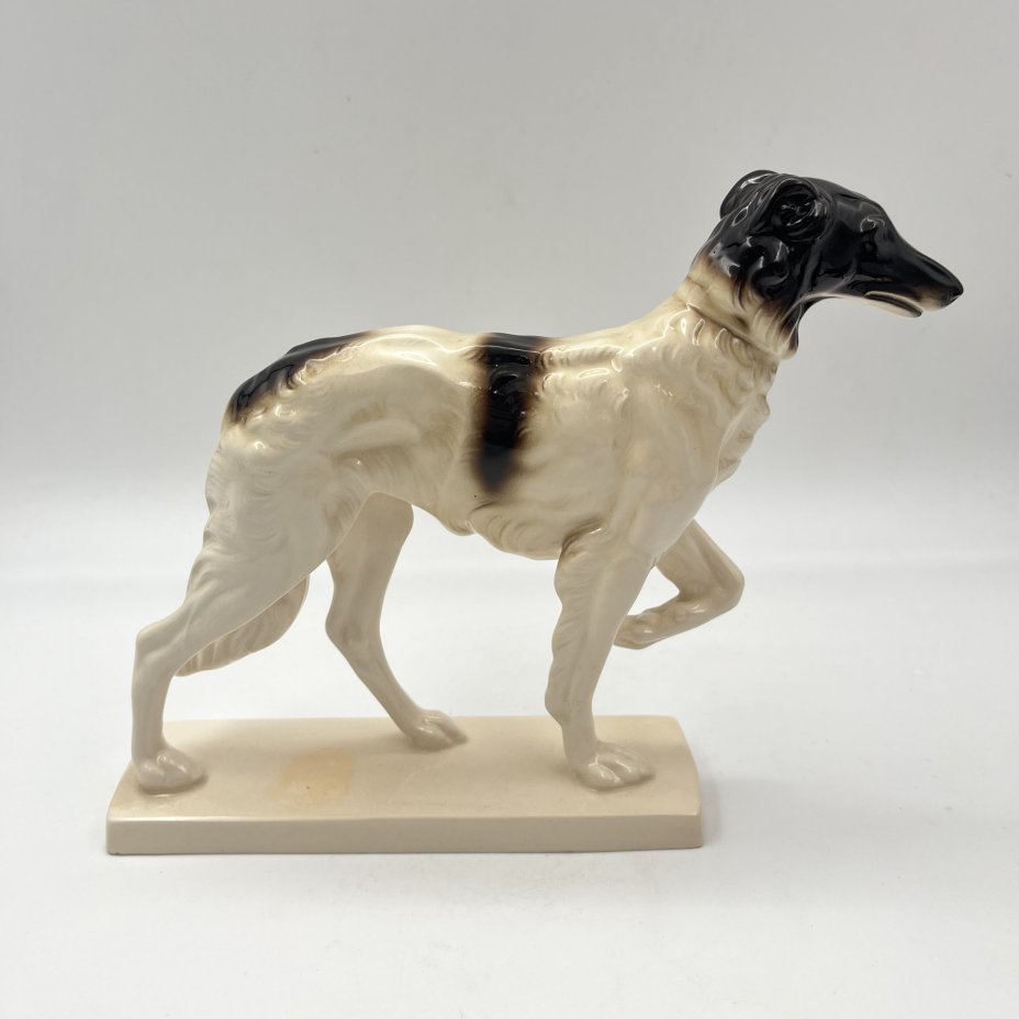 Статуэтка "Борзая", фаянс, аэрография, Hertwig & Co., Германия, 1941-1958 гг.