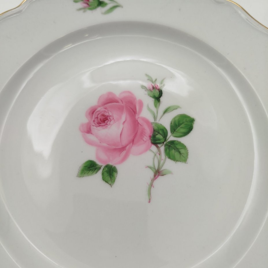Тарелка пирожковая "Мейсенская роза", фарфор, роспись, золочение, Meissen (Мейсенский фарфор), Германия, 1955 г.