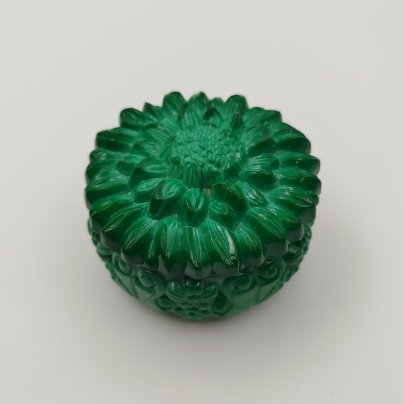 Шкатулка "Хризантема", малахитовое стекло, Чехословакия, 1950-1980 гг.