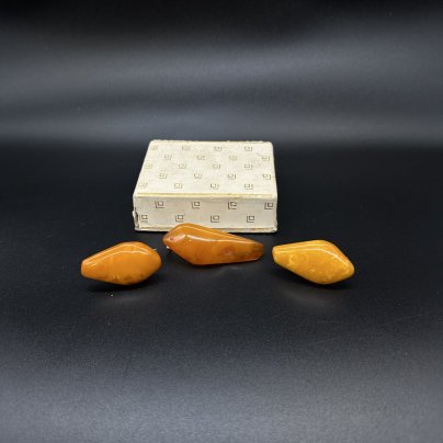 Набор мужской (запонки и брошь), янтарь, металл, СССР, 1960-1990 гг.