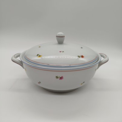 Супница с цветочном декором, фарфор, деколь, роспись, Европа, 1960-1980 гг.