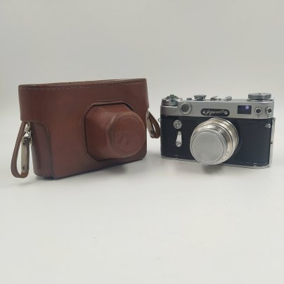 Фотоаппарат "Зоркий-6" с объективом "Индустар-50" в оригинальном кофре, металл, стекло, пластик, кожа, Красногорский механический завод (КМЗ), СССР, 1959-1966 гг.