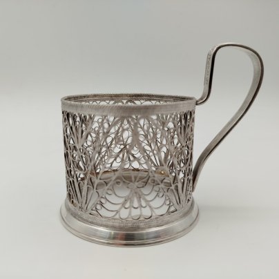 Подстаканник ажурный с растительным декором, мельхиор (медь-никель), скань, Мстерский завод художественных изделий «Ювелир», СССР, 1973 г.