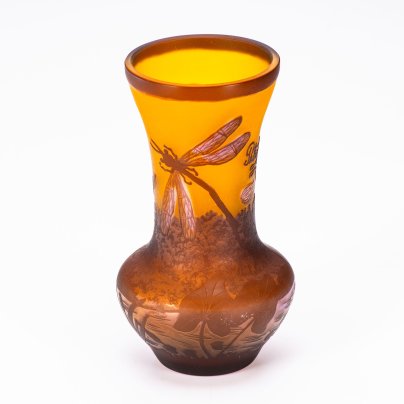 Ваза с изображение ирисов и стрекозы, "Petrache", стекло, травление, Румыния, 1960-1980 гг.