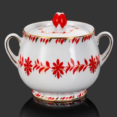 Сахарница, автор формы Семенов В. Л., автор росписи Вольпе Н.М., фарфор, роспись, золочение, Ленинградский фарфоровый завод (ЛФЗ), СССР, 1950-1960 гг.