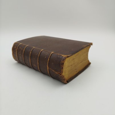 Книга "Sainte Bible" (Святая Библия) на французском языке, бумага, печать, кожа, позолоченный обрез, Франция, 1850-1890 гг.
