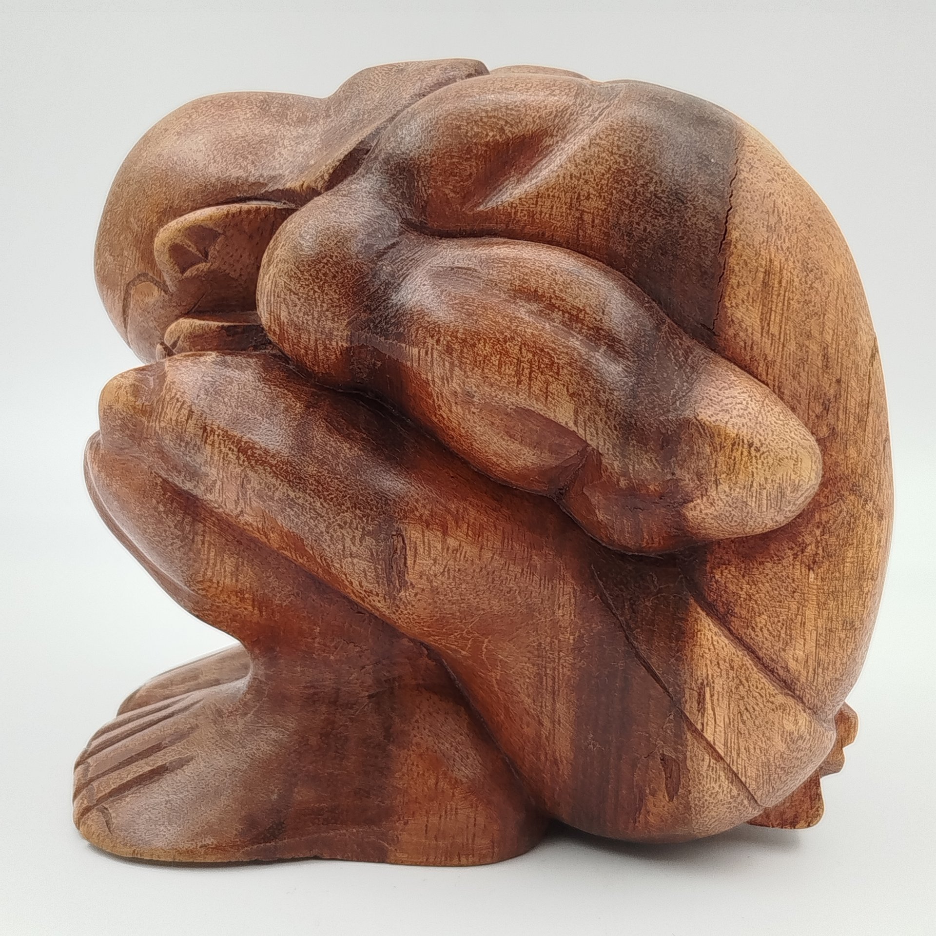 Статуэтка "Плачущий монах"