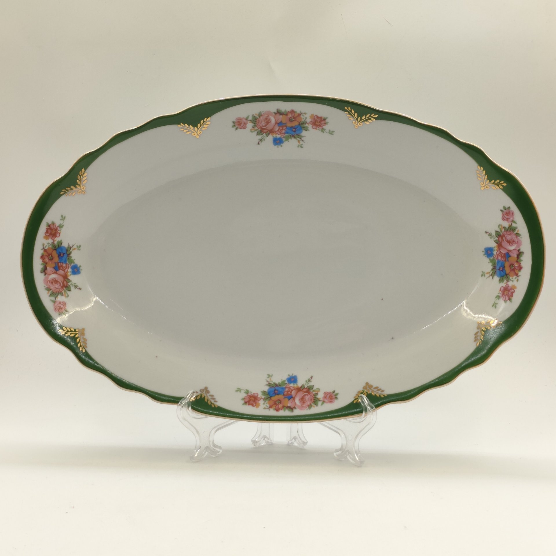 Набор для сервировки стола из сервиза "Воспоминание"  (5 предметов), фарфор, крытье, деколь, золочение, Дулевский фарфоровый завод (Дулёво), Российская Федерация, 1999 г.