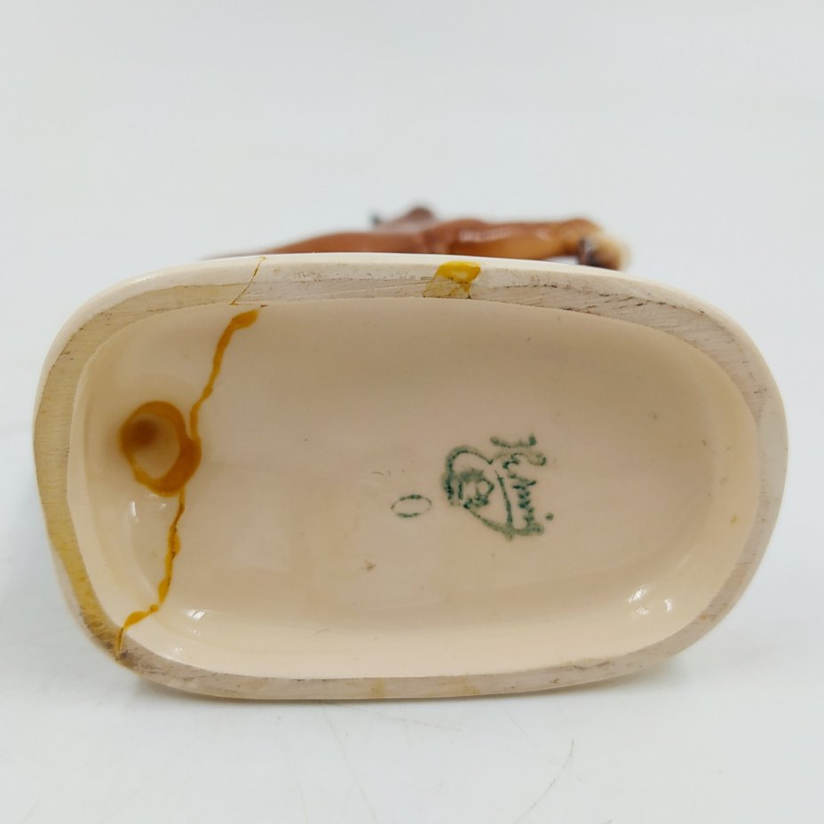 Статуэтка миниатюрная "Конь на дыбах", фаянс, аэрография, Hertwig & Co., Германия, 1941-1958 гг.