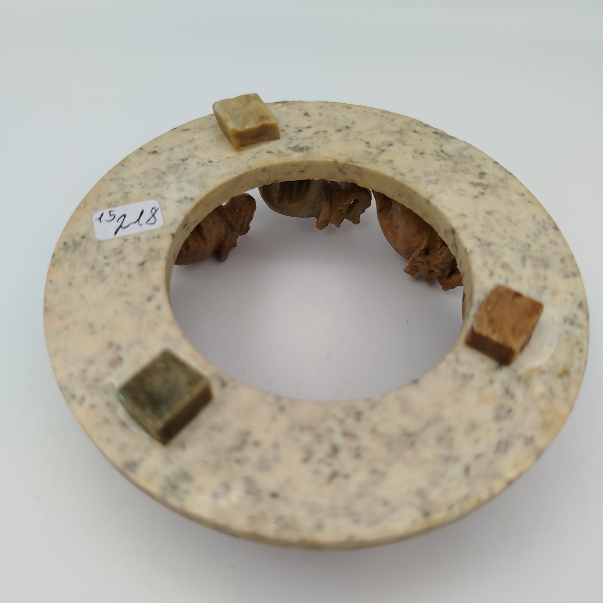 Статуэтка "Слоны", камень, резьба, Европа, 1980-2000 гг.