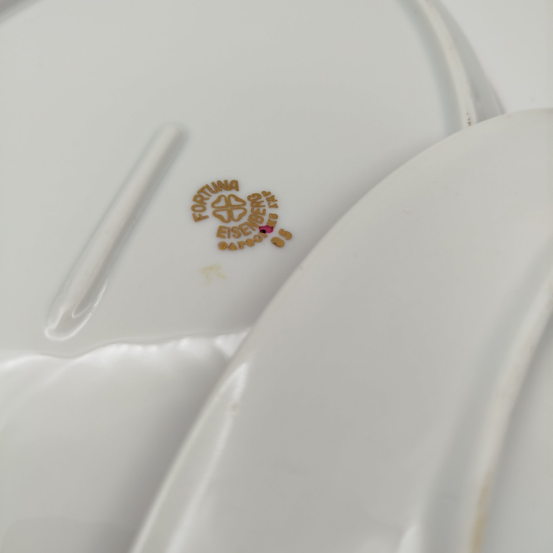 Сервировочные блюда овальной формы из сервиза "Мадонна", фарфор, деколь, люстр, золочение, Fortuna Eisenberg, ГДР, 1960-1973 гг.