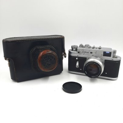 Фотоаппарат "Зоркий-4" с объективом "Юпитер-8" в оригинальном кофре, металл, пластик, кожа, стекло, Красногорский механический завод (КМЗ), СССР, 1956-1973 гг.