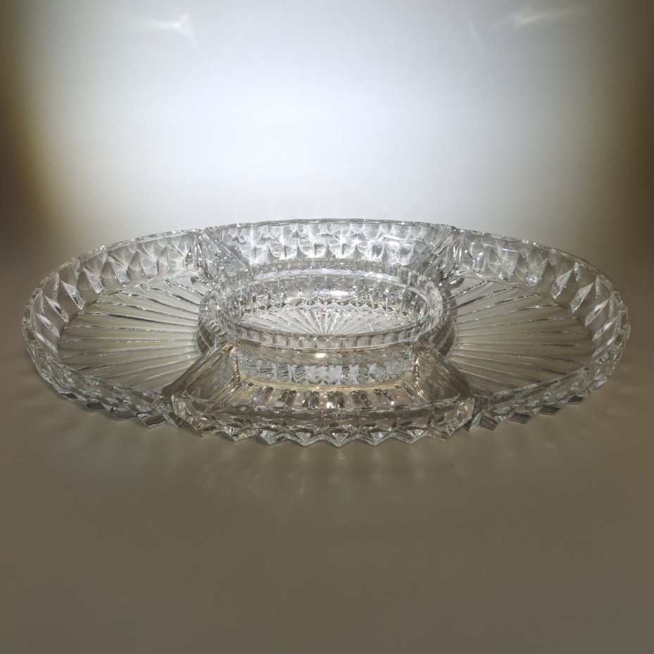 Менажница пятисекционная с рифленой поверхностью