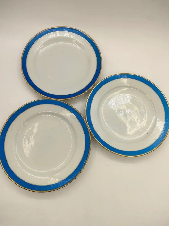 Набор из 3-х обеденных тарелок с сине-золотой каймой, фарфор, золочение, Китай, 1970-1990 гг.