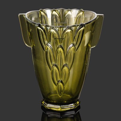 Ваза в стиле Art Deco, Heřmanova Hut , номер образца 19083, стекло, пресс, Чехословакия, 1930-1940 гг.