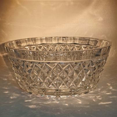 Салатник с рельефным декором, хрусталь, алмазная грань, СССР, 1970-1990 гг.