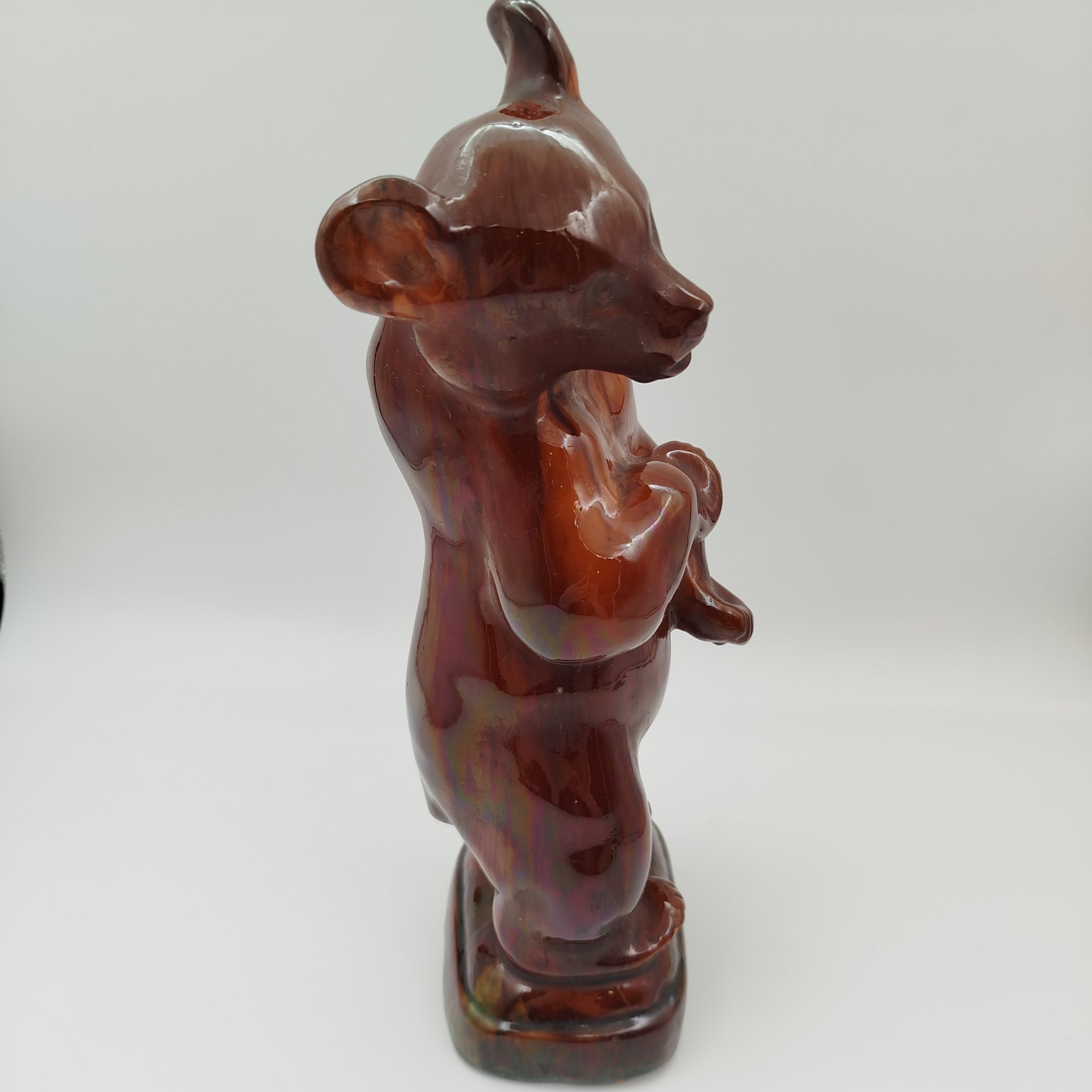 Статуэтка "Медвежонок бурый стоящий", скульптор Б.Я. Воробьев, Рябовский завод керамических изделий, керамика, поливы, СССР, 1950-1980 гг.