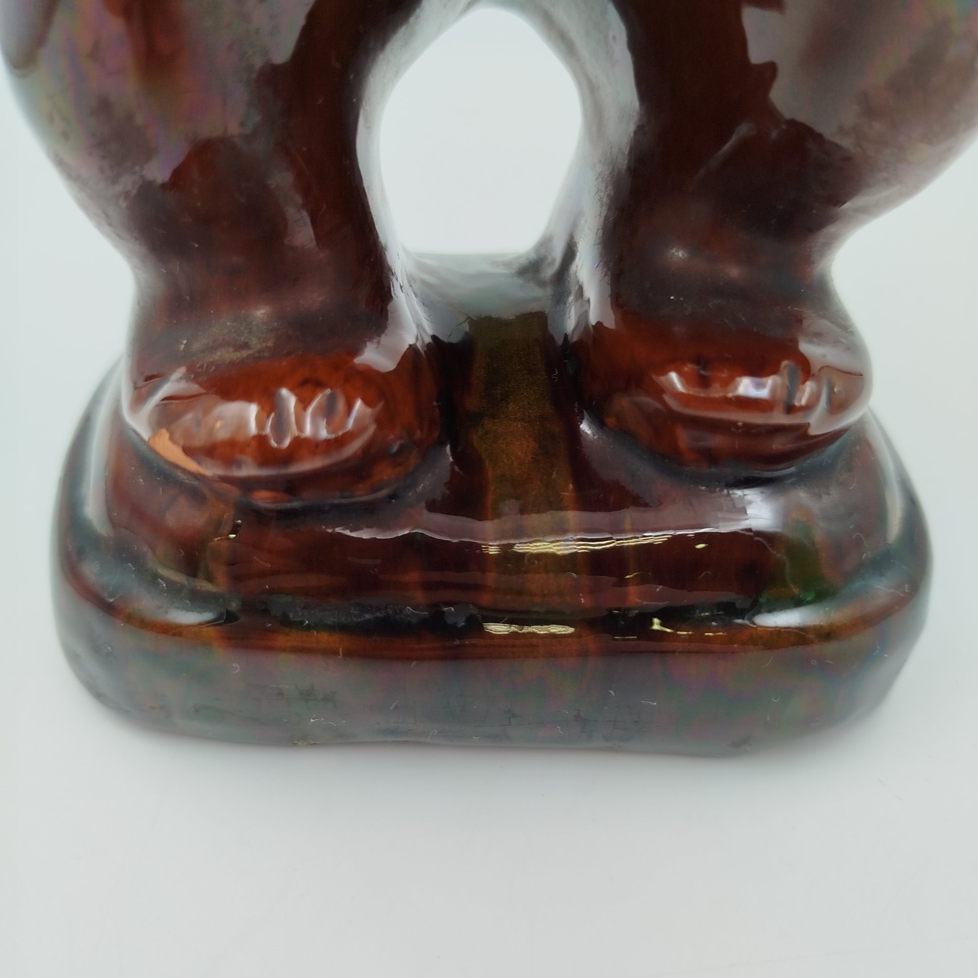 Статуэтка "Медвежонок бурый стоящий", скульптор Б.Я. Воробьев, Рябовский завод керамических изделий, керамика, поливы, СССР, 1950-1980 гг.