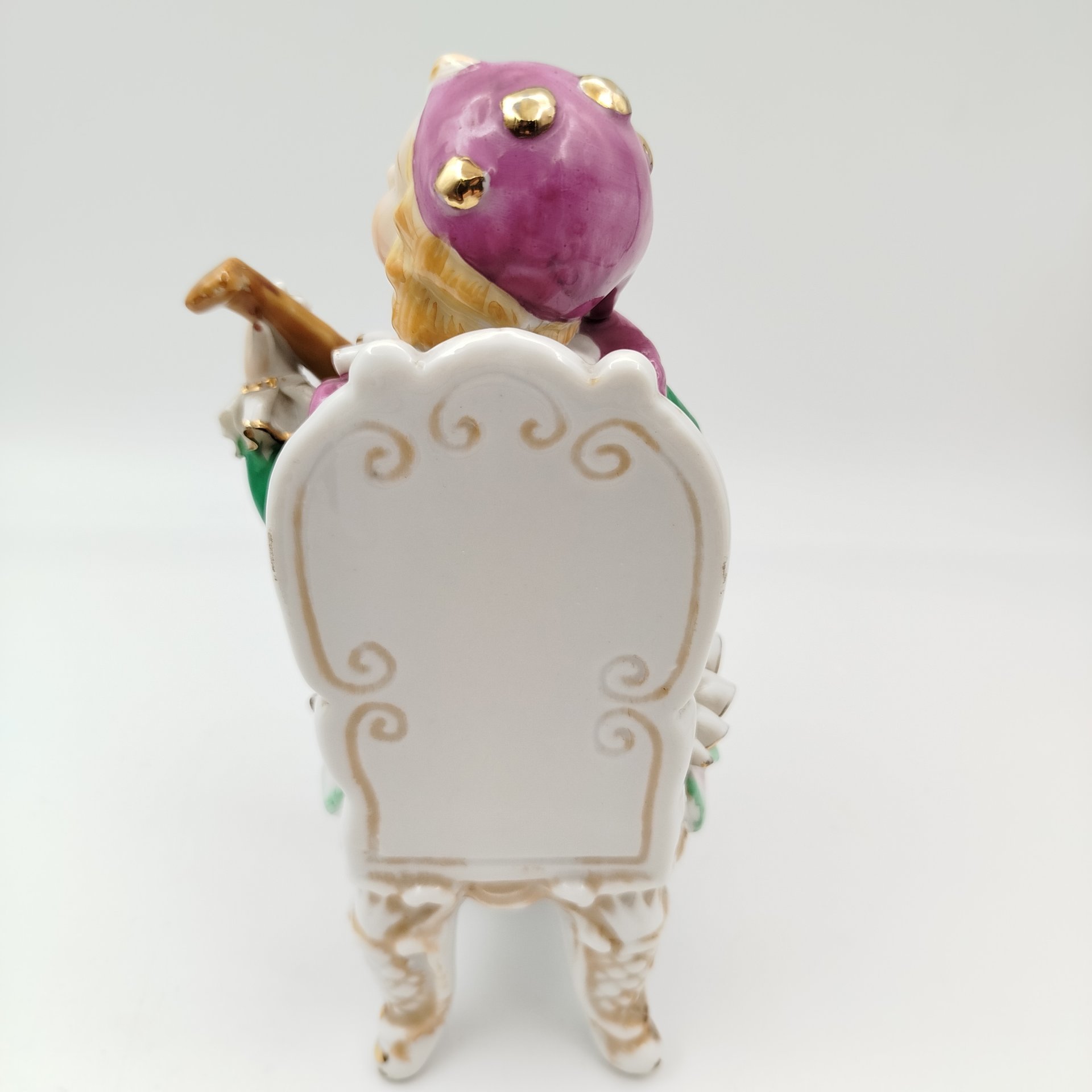 Статуэтка "Юный музыкант", фарфор, роспись, золочение, Азия, 1990-2000 гг.