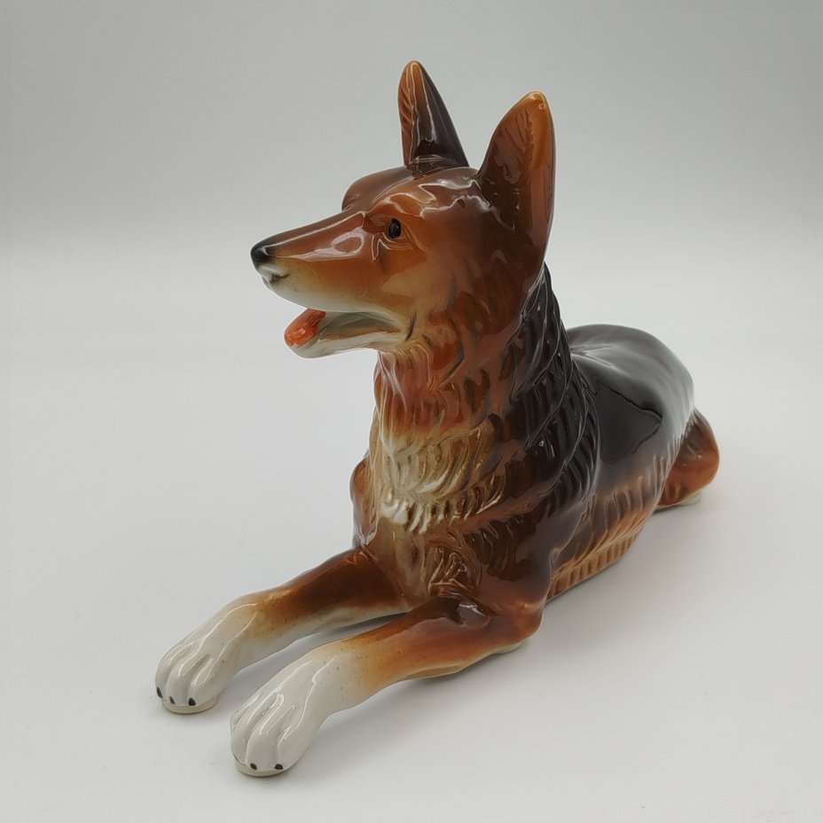 Статуэтка "Овчарка", Oscar Schaller & Co - Schwarzenbach, фаянс, роспись, Китай, 2000-2010 гг.