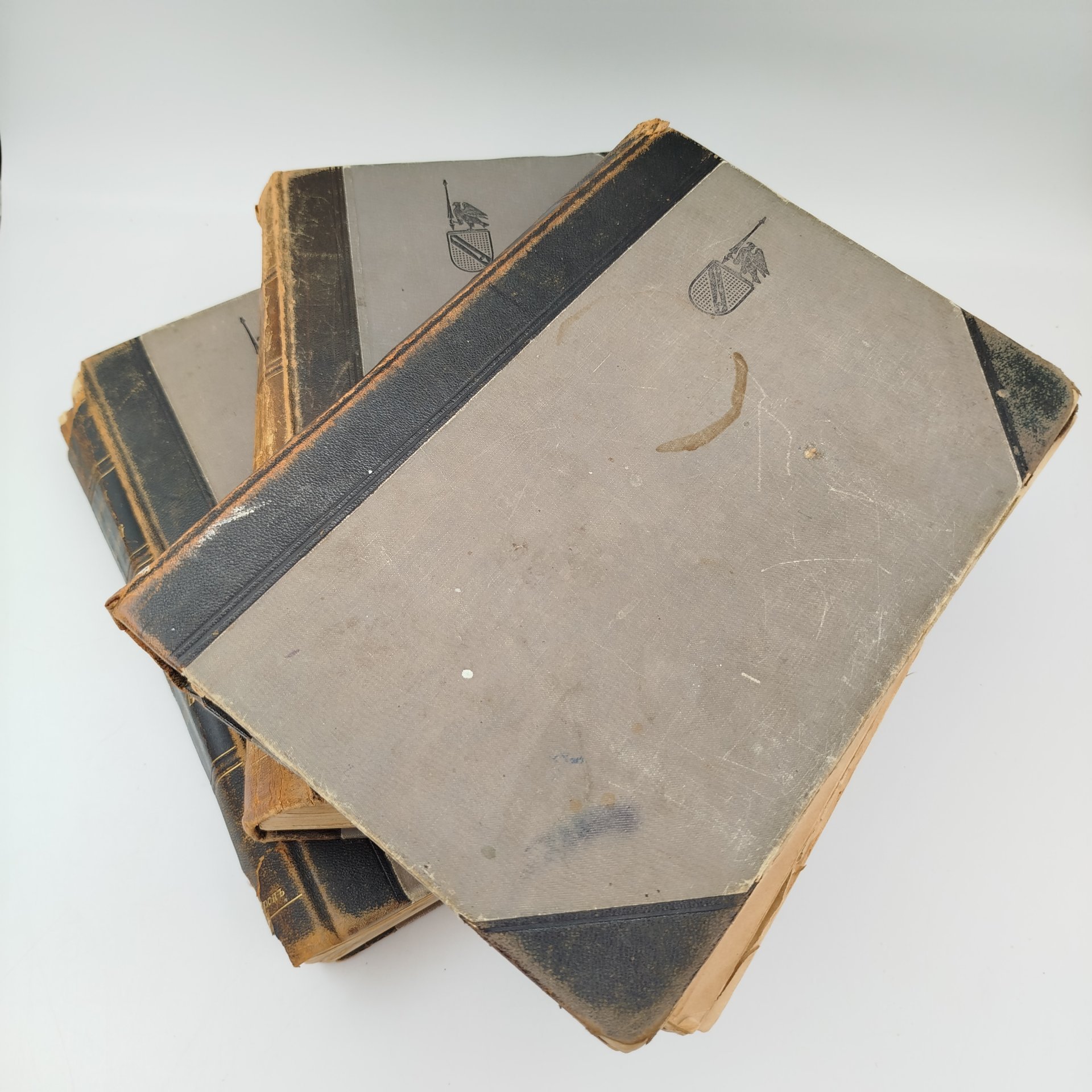 Книги "Шекспир" из серии "Библиотека великих писателей", тома 3-5, бумага, печать, кожа, Акционерное издательское общество Ф.А. Брокгауз — И.А. Ефрон, Российская империя, 1903-1904 гг.