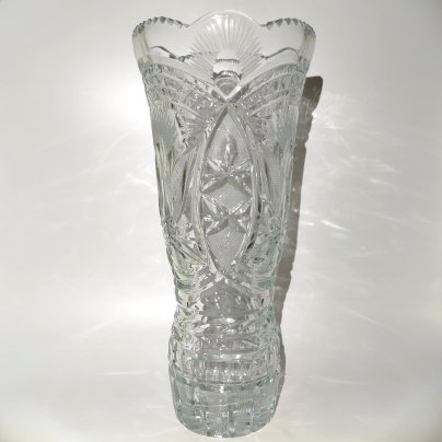 Ваза, декорированная техникой алмазной грани, хрусталь, СССР, 1970-1980 гг.