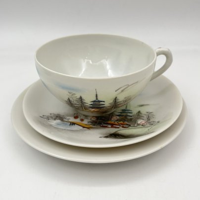 Трио чайное с пейзажным декором и изображением гейши на дне чашки (литофания)