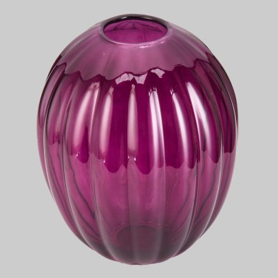 Ваза фиолетового оттенка, цветное стекло, Западная Европа, 1970-1990 гг.