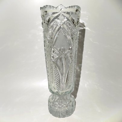 Ваза, декорированная техникой алмазной грани, хрусталь, СССР, 1970-1980 гг.