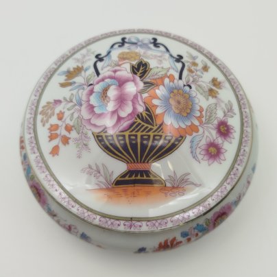 Шкатулка круглой фирмы, "Limoges", фарфор, деколь, золочение, Франция, 1950-1980 гг.