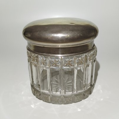 Банка (шкатулка) из парфюмерного набора, металл, стекло, Европа, 1900-1930 гг.