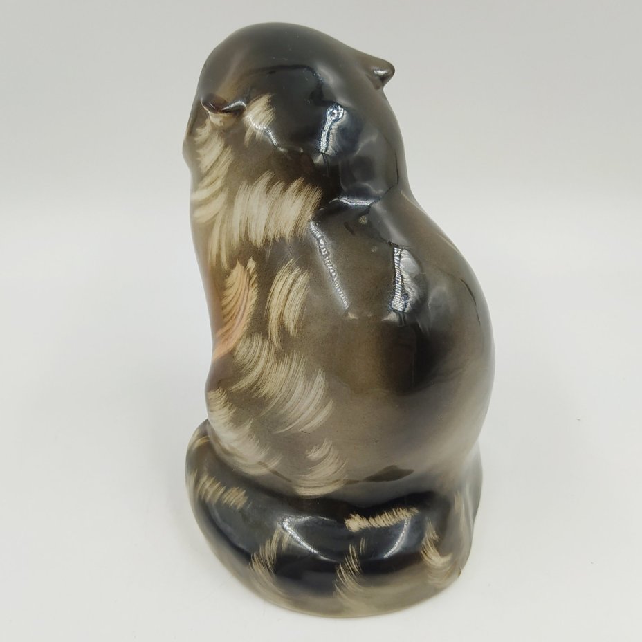Статуэтка "Дикий камышовый кот" ("Манул"), скульптор Б.Я. Воробьев, фарфор, роспись, Ленинградский фарфоровый завод (ЛФЗ), Российская Федерация, 1970-1990 гг.