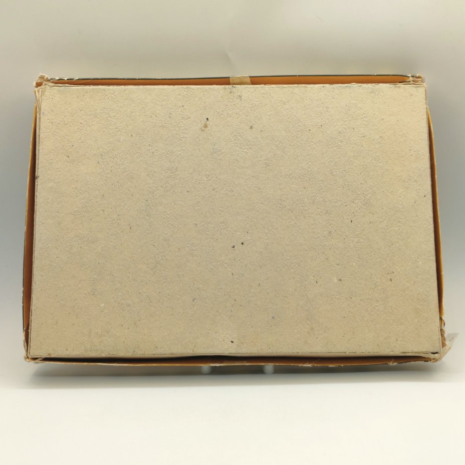 Игра настольная "Лидер" (комплект игр "Лото" и "Шашки") в оригинальной коробке, Московский комбинат игрушек, картон, бумага, печать, пластмасса, СССР, 1970-1990 гг.