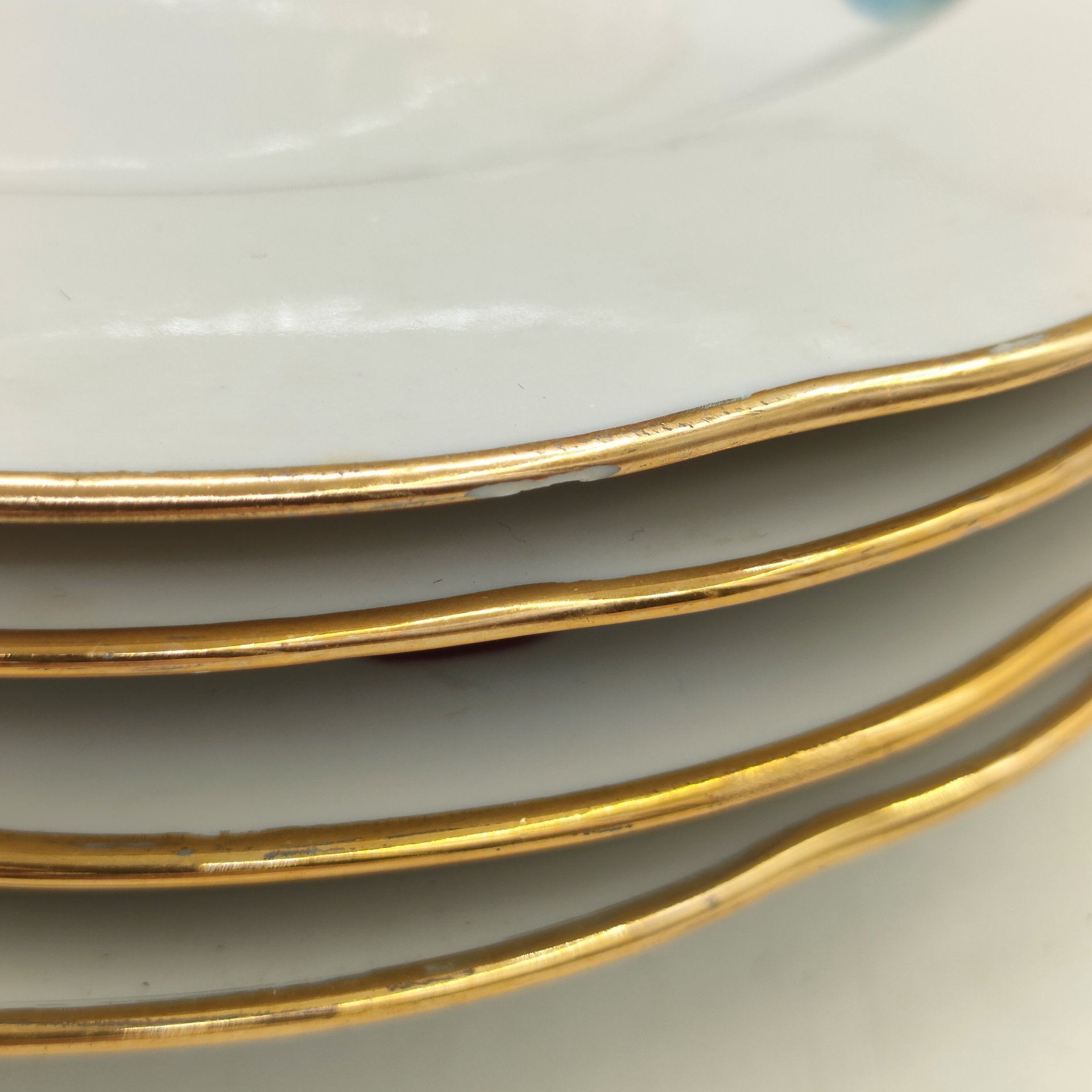 Набор из 5-ти десертных тарелок с цветочным декором, фарфор, деколь, золочение, Дулевский фарфоровый завод (Дулёво), СССР, 1968-1991 гг.