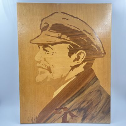 Панно "Портрет В. И. Ленина", дерево, СССР, 1970-1980 гг.
