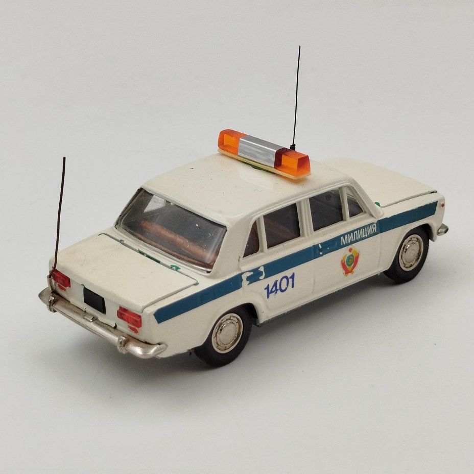 Модель автомобиля "ВАЗ 2101" (Милиция), авторская модель