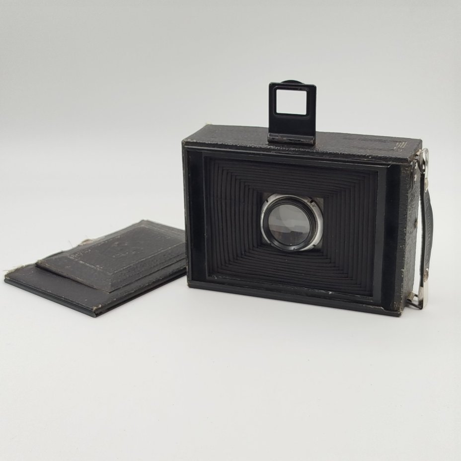 Фотоаппарат пластиночный "Фотокор-1", металл, стекло, ткань, Государственный оптико-механический завод имени ОГПУ (ГОМЗ), СССР, 1930-1940 гг.