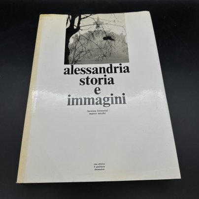 Альбом "Alessandria storia e immagini" (на итальянском), бумага, печать