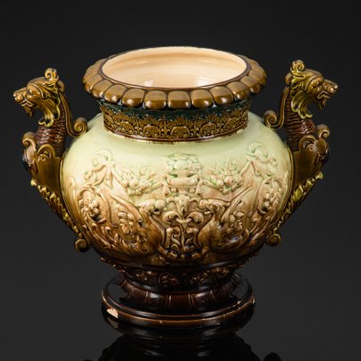 Ваза в форме, фаянс, крытье, роспись, Западная Европа, 1890-1920 гг.